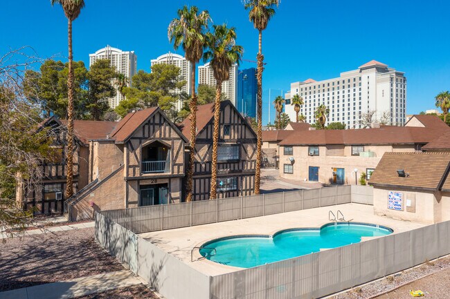 4640 Koval Ln in Las Vegas, NV - Building Photo - Building Photo