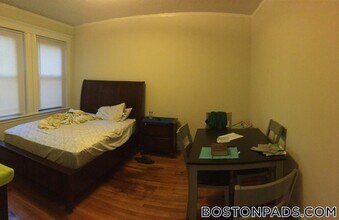 17-19 Washington St. in Malden, MA - Foto de edificio - Building Photo