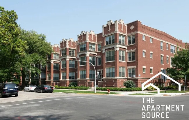 5135 S Ingleside Ave in Chicago, IL - Building Photo - Building Photo