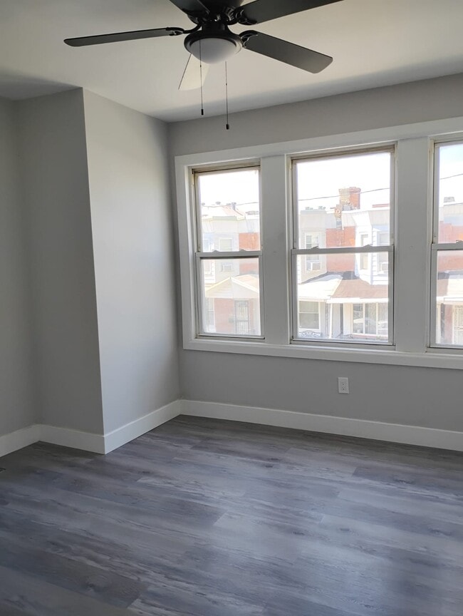 527 S Redfield St in Philadelphia, PA - Building Photo - Building Photo