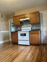 143 Brown St in Hartford, CT - Foto de edificio - Building Photo