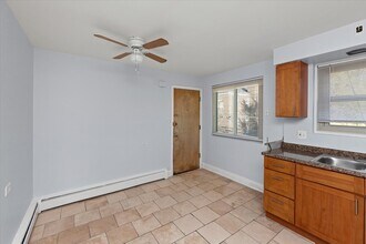 335 Custer Ave in Evanston, IL - Building Photo - Building Photo