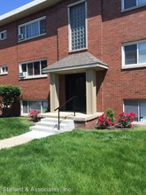 Charmwood Terrace in Indianapolis, IN - Building Photo - Interior Photo