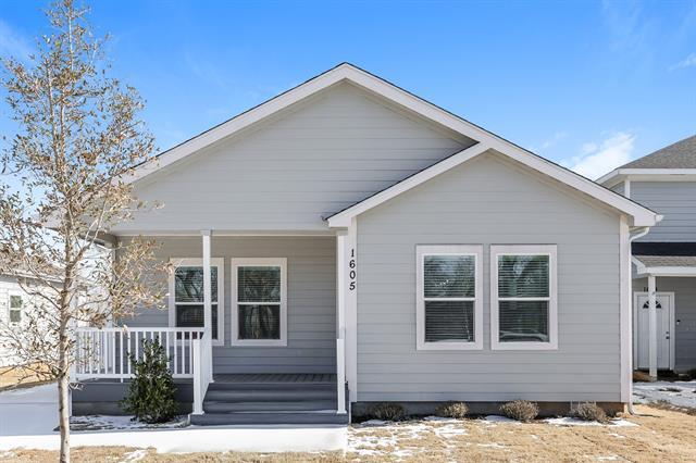 property at 1605 Daniel Dr