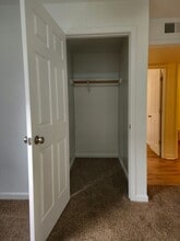 1542 Diuguid Dr in Murray, KY - Building Photo - Building Photo