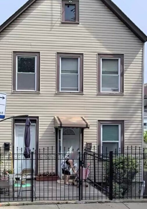 1734 W 18th Pl, Unit Pilsen 1734 W 18th Pl #2 in Chicago, IL - Building Photo