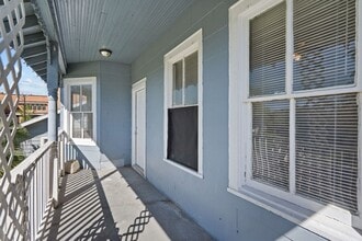 4020 Avenue O 1/2 in Galveston, TX - Foto de edificio - Building Photo