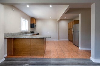 1059 Buelah Cir in Los Angeles, CA - Building Photo - Building Photo