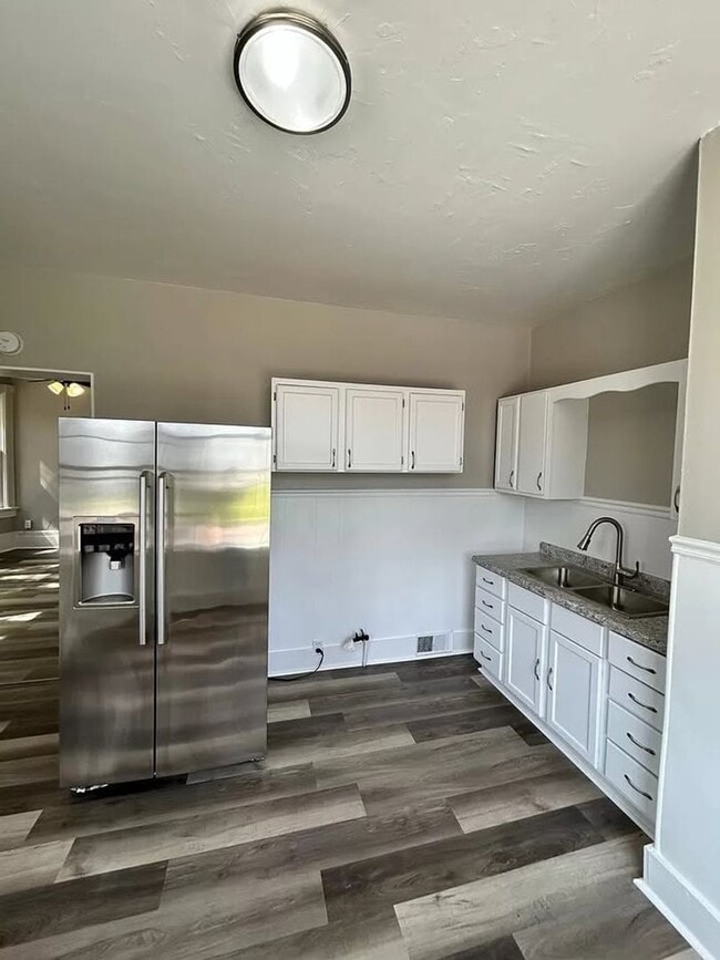 property at 300 E Locust St
