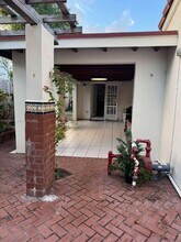 3600 SW 26th St in Miami, FL - Building Photo - Building Photo