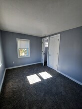 8 Stoney Beach Rd, Unit 2 in Hull, MA - Building Photo - Building Photo