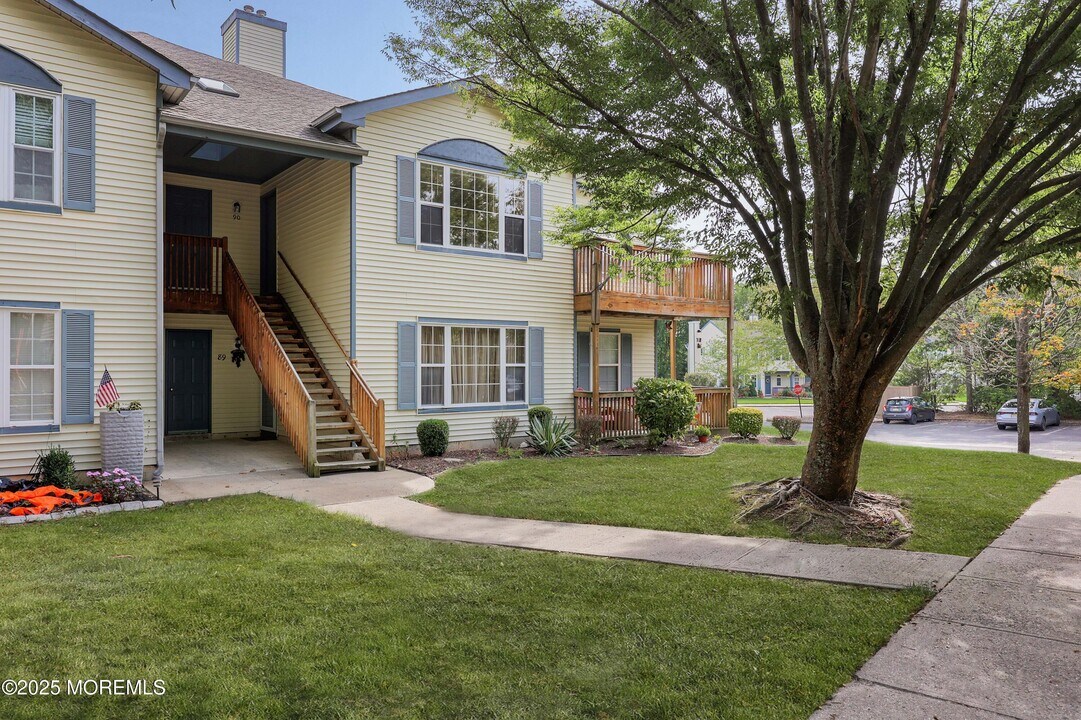 90 Puffin Glade in Berkeley Township, NJ - Building Photo