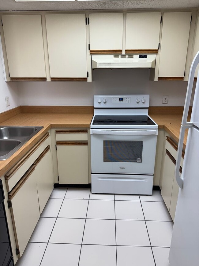 969 Sonesta Ave NE in Palm Bay, FL - Building Photo - Building Photo