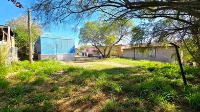 4528 La Cienega Ln in Laredo, TX - Building Photo - Building Photo