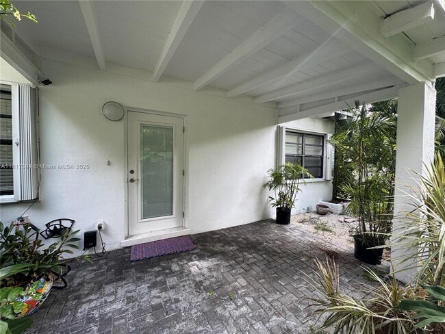 property at 1601 SW 12th Ct