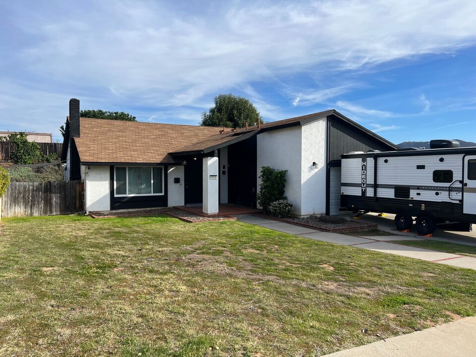 9961 Cleary St in Santee, CA - Building Photo