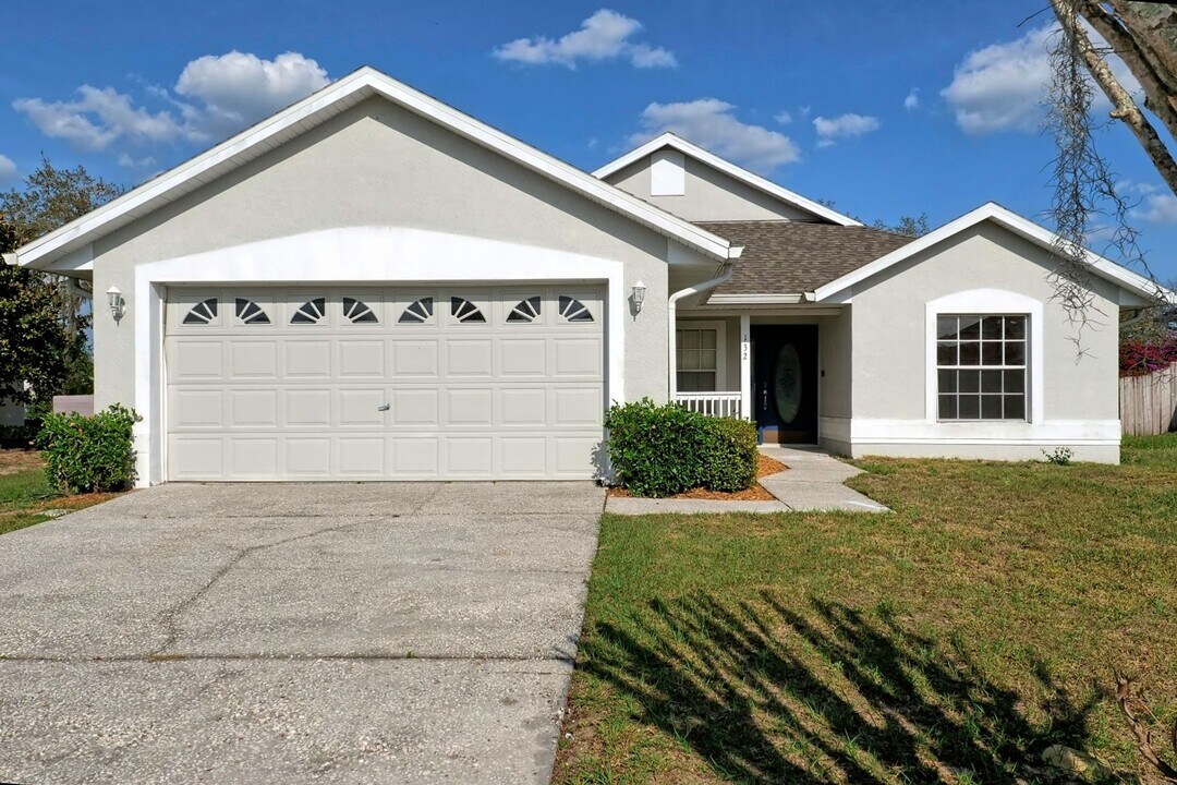 132 Azalea Dr in Davenport, FL - Building Photo