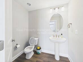 3284 Charleston Blvd in Harrisonburg, VA - Building Photo - Building Photo