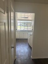 44406 15th St E, Unit 10 in Lancaster, CA - Building Photo
