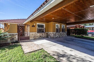 9618 Mallard Loop in Laredo, TX - Building Photo - Building Photo