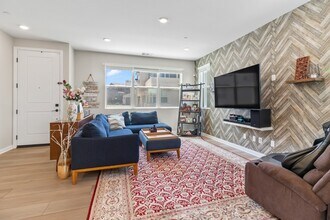 1789 Whitmore Lp in Chula Vista, CA - Building Photo - Building Photo