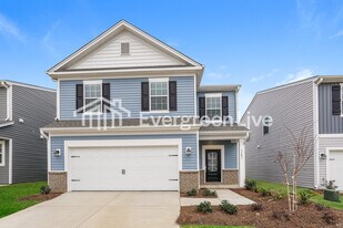 5603 Hydrangea St in Winston-Salem, NC - Building Photo