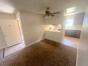 390 N San Antonio Ave in Upland, CA - Building Photo - Building Photo