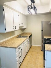 8330 Zuni St in Denver, CO - Building Photo - Building Photo