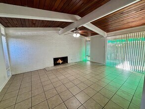 111 W Janin Cir in Portland, TX - Building Photo - Building Photo