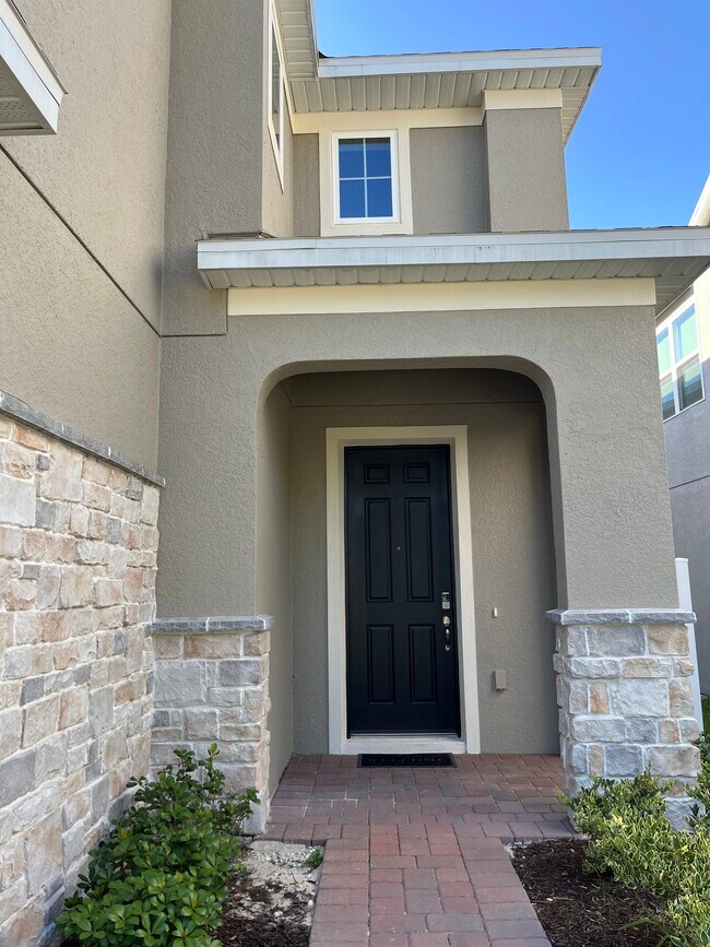 1113 Blue Gdn Dr in DeLand, FL - Building Photo - Building Photo