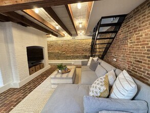 26 East St in Annapolis, MD - Foto de edificio - Building Photo