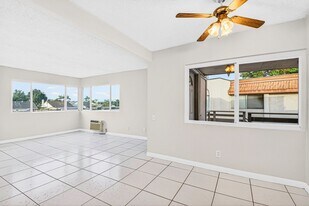 212 S Kraemer Blvd in Placentia, CA - Building Photo