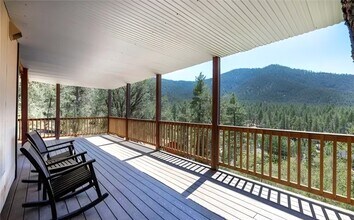 16717 Quail Pl in Pine Mountain Club, CA - Building Photo - Building Photo
