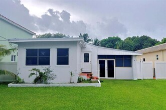 5620 Pierce St in Hollywood, FL - Building Photo - Building Photo