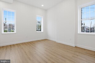 100 W Front St in Media, PA - Building Photo