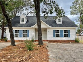 119 Villa Ct in West Columbia, SC - Building Photo