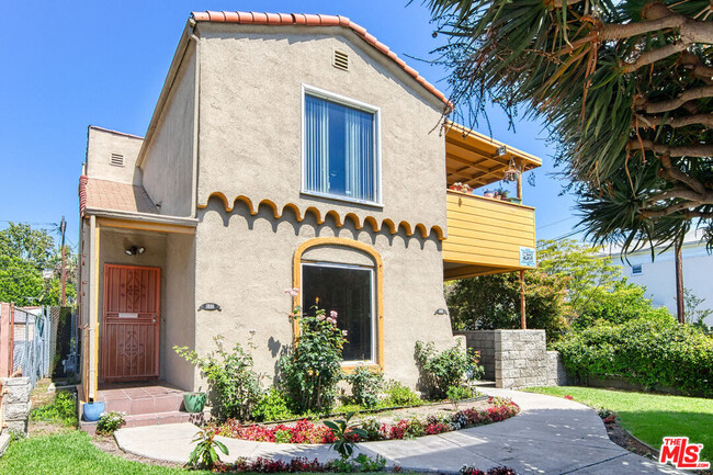 property at 500 N Harper Ave