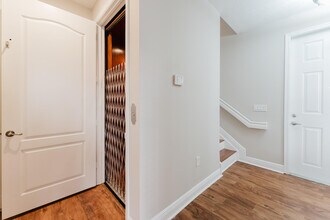 3613 NW 5th Terrace in Boca Raton, FL - Building Photo - Building Photo