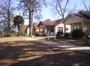 4457 Jackson St in Marianna, FL - Building Photo