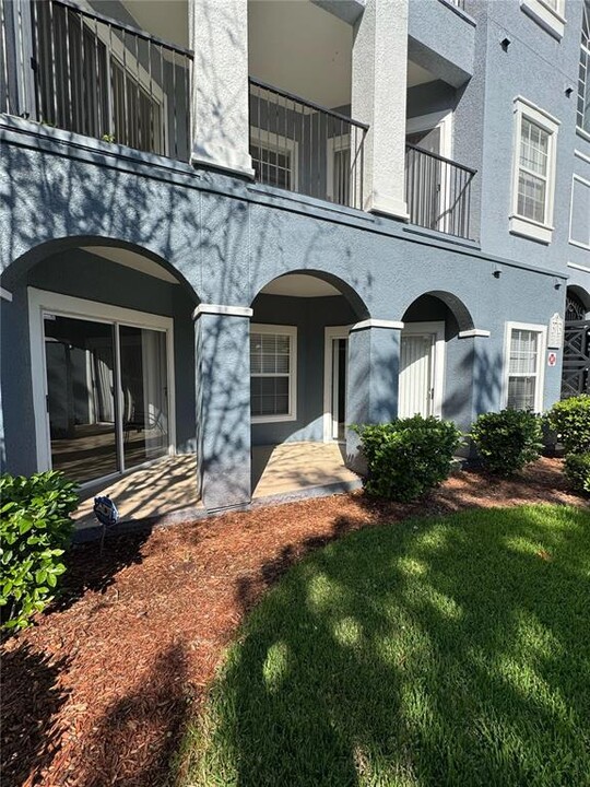 3713 Conroy Rd in Orlando, FL - Building Photo
