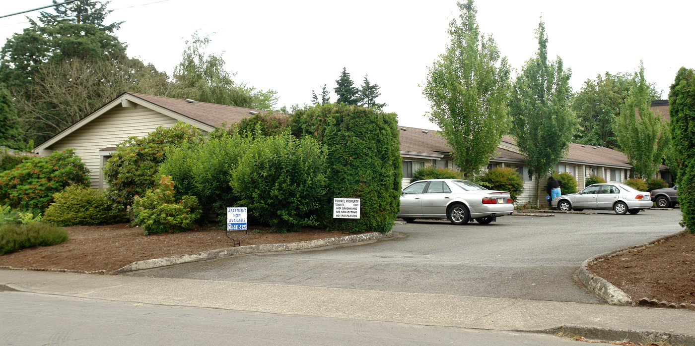 1010-1040 Lansford Dr SE in Salem, OR - Building Photo