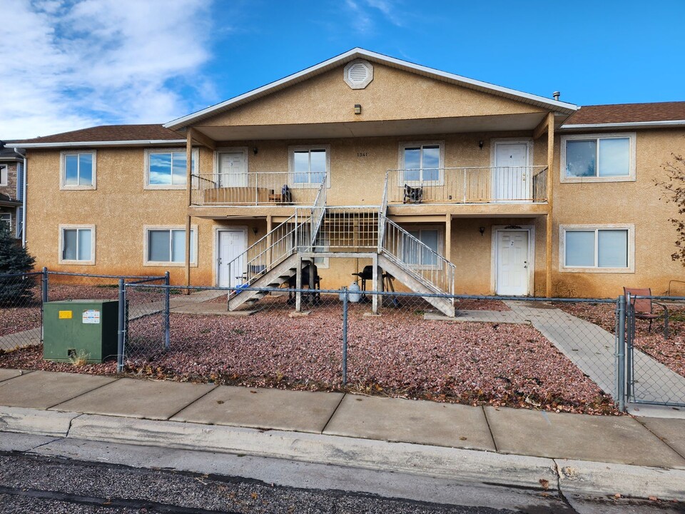 1341 N Cedar Blvd in Cedar City, UT - Building Photo