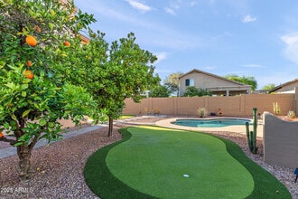 4556 E Madre Del Oro Dr in Cave Creek, AZ - Building Photo - Building Photo