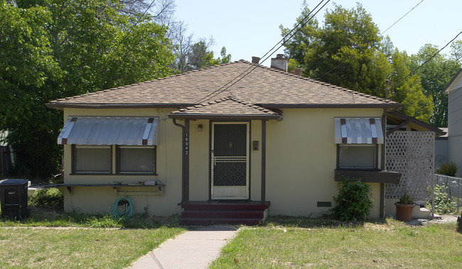 16942 Harvard Ave in San Lorenzo, CA - Building Photo - Building Photo