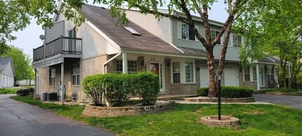 3525 Princeton Ave in Aurora, IL - Building Photo - Building Photo