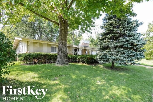 3060 Blackwood Dr in Florissant, MO - Building Photo - Building Photo