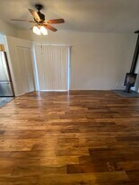 1132 Casa Tomas Rd NE in Albuquerque, NM - Building Photo