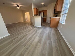 3810 Pevetoe St in Austin, TX - Building Photo - Building Photo