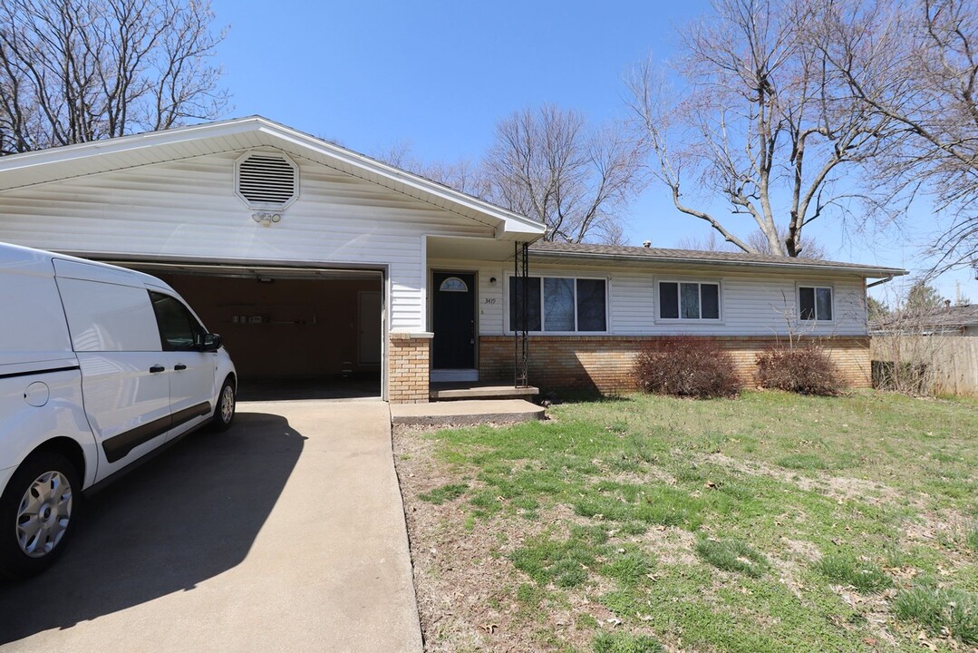 3419 S Fort Ave in Springfield, MO - Building Photo