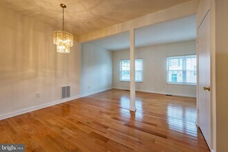 734 Ivy League Ln in Rockville, MD - Building Photo - Building Photo
